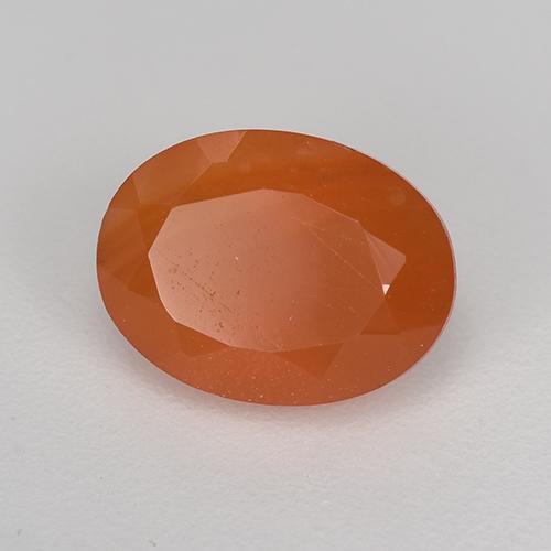 Cornaline rouge moyen naturelle coupe ovale, 1,26 ct, translucide