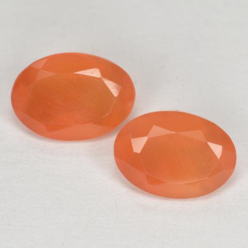 Achetez naturel 1.27ct Orange abricot chaud Cornaline gems, Coupe ovale, En provenance Brésil chez GemSelect. En stock, livraison internationale!