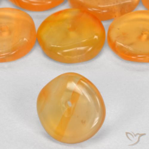 Shop natural 3.36ct Crème orange doré Cornaline gems, Tour, from Inde at GemSelect. In stock, global shipping!