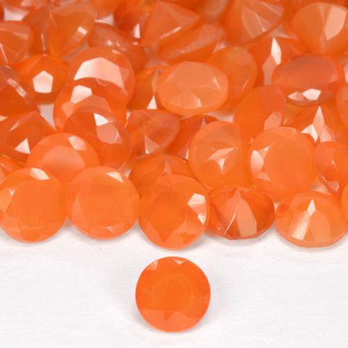 Achetez naturel 0.49ct Orange vif Cornaline gems, Coupe roude, En provenance Inde chez GemSelect. En stock, livraison internationale!