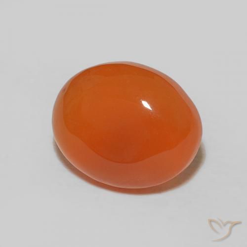 Cornaline Orange intense naturelle ovale, 2.74 ct, Opaque