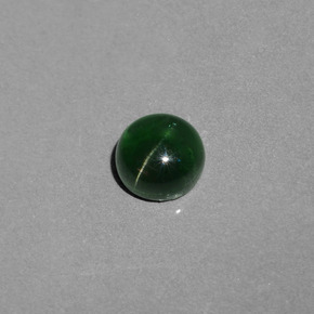 Oeil de chat Apatite Vert naturelle Coupe roude, 2.01 ct, Translucide
