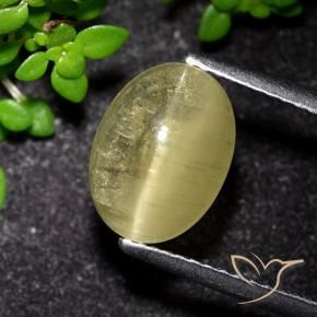Oeil de chat Apatite Jaune moyen naturelle ovale, 3.09 ct, Transparent