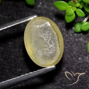 Oeil de chat Apatite Jaune moyen naturelle ovale, 3.09 ct, Transparent