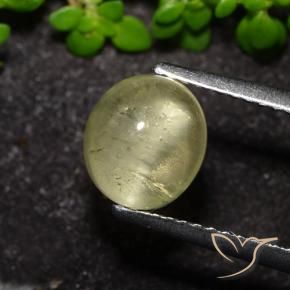 Oeil de chat Apatite Jaune neutre naturelle ovale, 2.34 ct, Transparent
