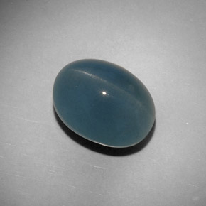 Cat's eye aquamarine vert naturelle coupe ovale, 11,25 ct, translucide