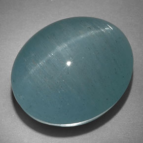 Cat's eye aquamarine vert naturelle coupe ovale, 22,18 ct, translucide