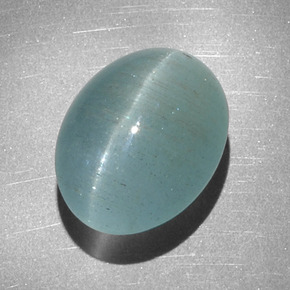Cat's eye aquamarine vert naturelle coupe ovale, 12,68 ct, translucide