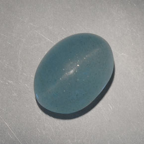 Cat's eye aquamarine vert naturelle coupe ovale, 6,60 ct, translucide