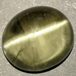 Cat's eye diaspore vert naturelle transparent, 8,18 ct, transparent / translucide