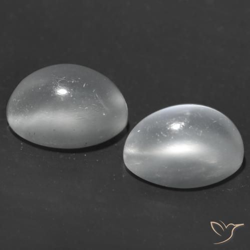 Achetez naturel 1.97ct Blanc Pierre de lune œil de chat gems, Coupe ovale, En provenance Inde chez GemSelect. En stock, livraison internationale!