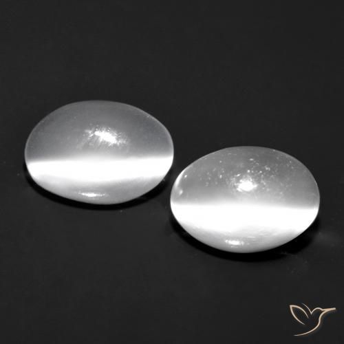 Achetez naturel 1.97ct Blanc Pierre de lune œil de chat gems, Coupe ovale, En provenance Inde chez GemSelect. En stock, livraison internationale!