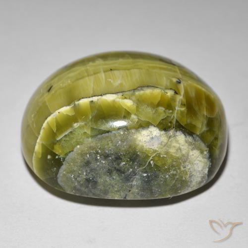 Opale œil de chat Vert moyen naturelle ovale, 38.88 ct, Opaque