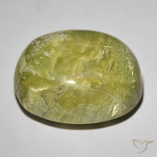 Opale œil de chat Vert moyen naturelle ovale, 25.50 ct, Opaque