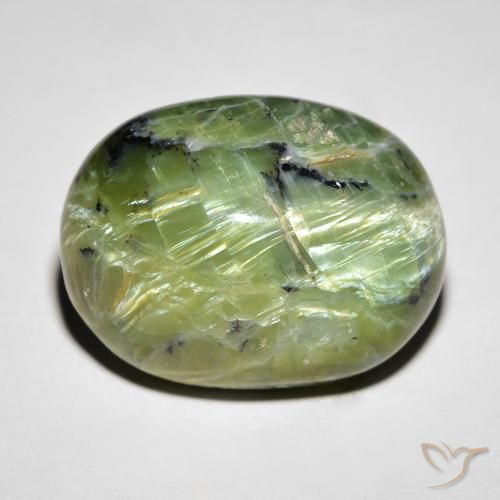 Opale œil de chat Vert moyen naturelle ovale, 14.55 ct, Opaque