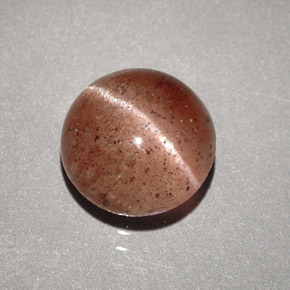 Cat's eye scapolite marron naturelle transparent, 1,96 ct, transparent / translucide