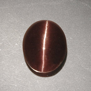 Cat's eye scapolite marron naturelle coupe ovale, 2,32 ct, opaque