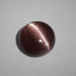 Cat's eye scapolite marron naturelle coupe roude, 1,58 ct, opaque