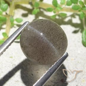 Cat's eye scapolite marron naturelle coupe ovale, 3,94 ct, translucide
