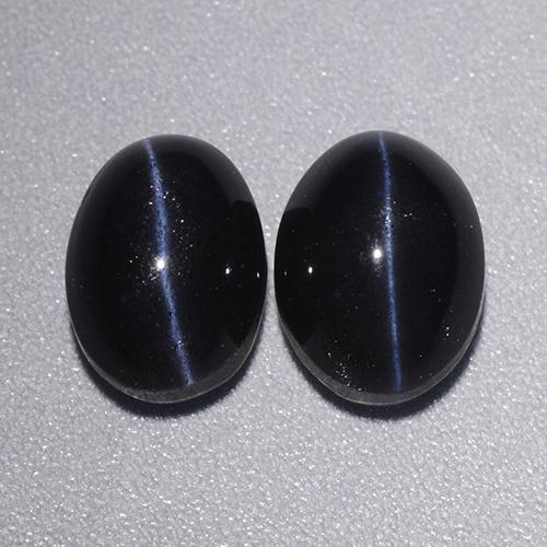Achetez naturel 4,46ct noir cat's eye scapolite gems, coupe ovale, en provenance madagascar chez gemselect. en stock, livraison internationale!