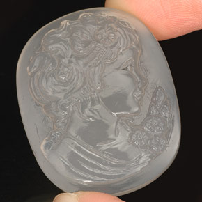 Calcédoine blanc naturelle transparent, 64,46 ct, transparent / translucide