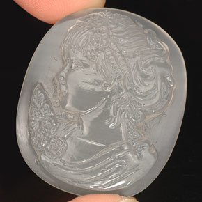 Calcédoine blanc naturelle transparent, 64,73 ct, transparent / translucide