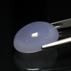 Calcédoine bleue naturelle coupe ovale, 15,37 ct, translucide
