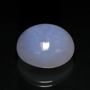 Calcédoine bleue naturelle coupe ovale, 16,62 ct, translucide