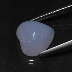 Calcédoine bleue naturelle forme de coeur, 7,02 ct, translucide