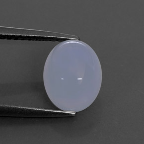 Calcédoine Bleu lavande naturelle Coupe ovale, 2.52 ct, Opaque