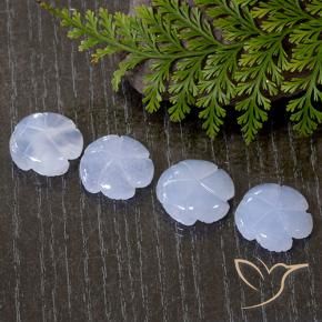 Shop natural 31.20ct Violet Bleu Calcédoine gems, Taille Fleur, from Brésil at GemSelect. In stock, global shipping!