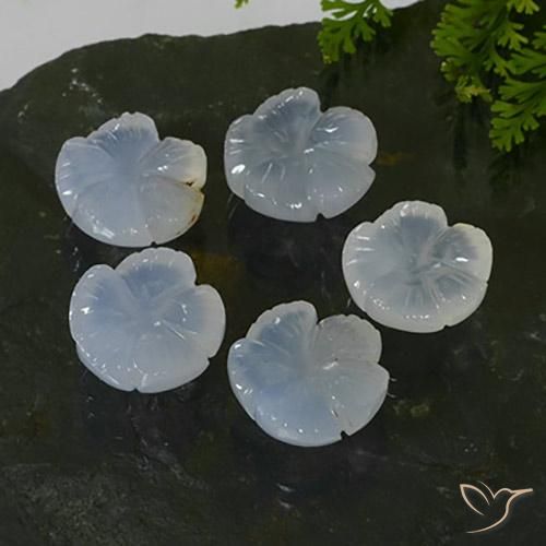 Shop natural 24.85ct Bleu violacé léger Calcédoine gems, Taille Fleur, from Brésil at GemSelect. In stock, global shipping!