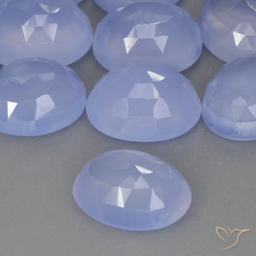 4.43ct Naturel Bleu violacé Calcédoine, ovale, Translucide