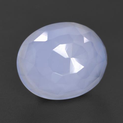 Calcédoine Bleu clair naturelle Coupe ovale, 4.75 ct, Translucide