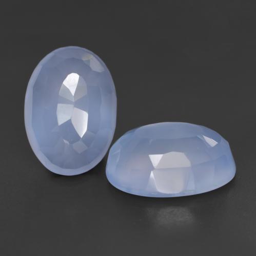 Achetez naturel 11.54ct Bleu violacé Calcédoine gems, Coupe ovale, En provenance Brésil chez GemSelect. En stock, livraison internationale!