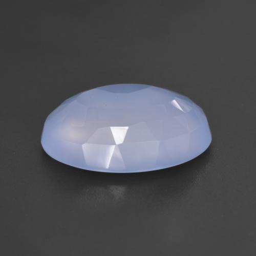 Calcédoine bleue naturelle coupe ovale, 4,85 ct, translucide