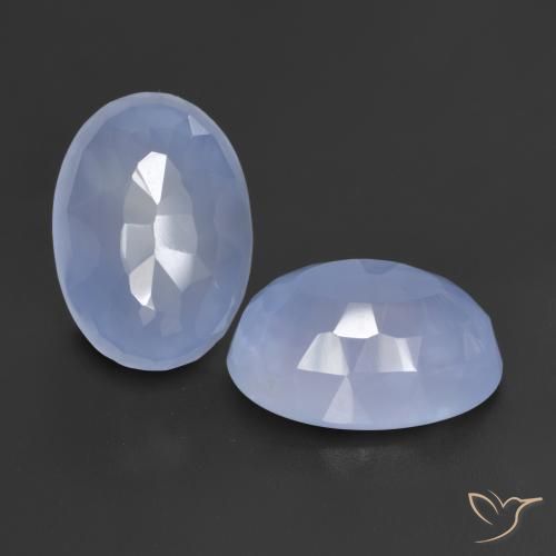 Shop natural 11.46ct Bleu violacé Calcédoine gems, ovale, from Brésil at GemSelect. In stock, global shipping!