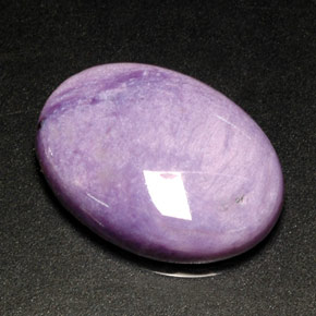 Charoïte Violet naturelle Coupe ovale, 8.19 ct, Opaque