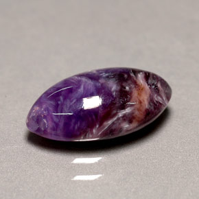 Charoïte violet naturelle marquise, 2,58 ct, opaque