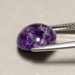Charoïte Violet naturelle Coupe roude, 4.21 ct, Opaque