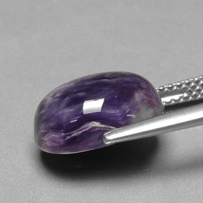 Charoïte violet naturelle coupe ovale, 4,98 ct, opaque