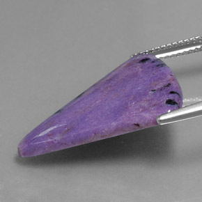 Charoïte violet naturelle forme fantaisie, 7,32 ct, opaque