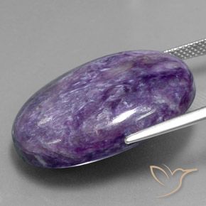 Charoïte Violet profond moyen naturelle ovale, 32.82 ct, Opaque