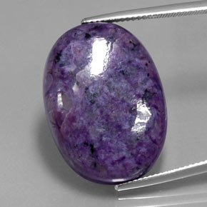 Charoïte violet naturelle coupe ovale, 28,97 ct, opaque