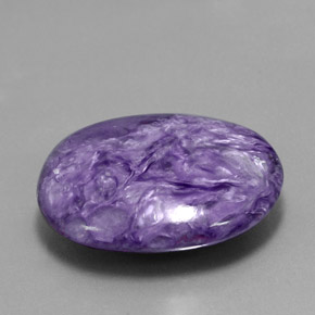 Charoïte violet naturelle coupe ovale, 26,05 ct, opaque