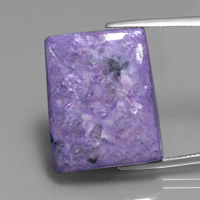 Charoïte violet naturelle forme fantaisie, 32,07 ct, opaque