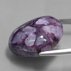 Charoïte violet naturelle forme fantaisie, 43,55 ct, opaque