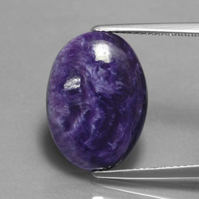 Charoïte violet naturelle coupe ovale, 7,75 ct, opaque