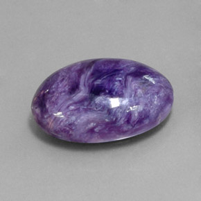 Charoïte violet naturelle coupe ovale, 9,57 ct, opaque