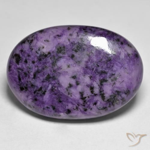 37.63ct Naturel Violet foncé Charoïte, ovale, Opaque